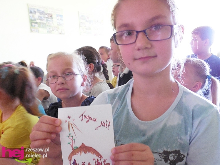 Misjonarka z Kamerunu Siostra Tadeusza odwiedziła Mielec i Czermin. Opowiadała o swojej pracy. Odebrała okulary