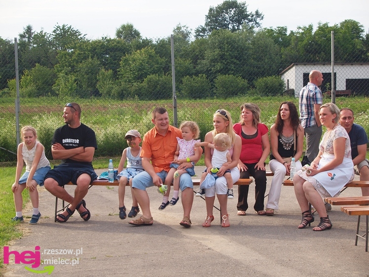 Mieszkańcy Kiełkowa wzięli udział w charytatywnym pikniku