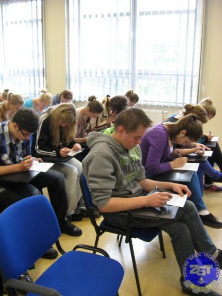 ZST najlepszy w Powiatowej Olimpiadzie Pierwszej Pomocy 2013