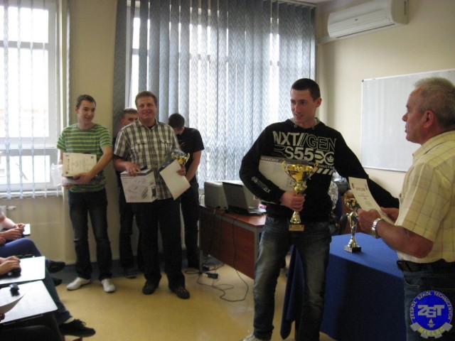 ZST najlepszy w Powiatowej Olimpiadzie Pierwszej Pomocy 2013