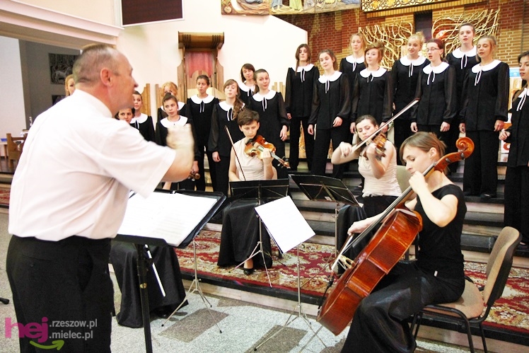 Koncert Dziewczęcego Chóru Katedralnego ?Puellae Orantes?