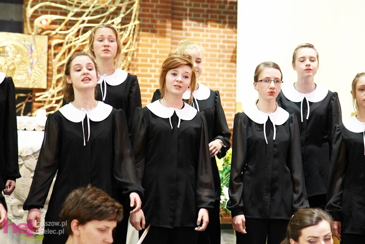 Koncert Dziewczęcego Chóru Katedralnego ?Puellae Orantes?