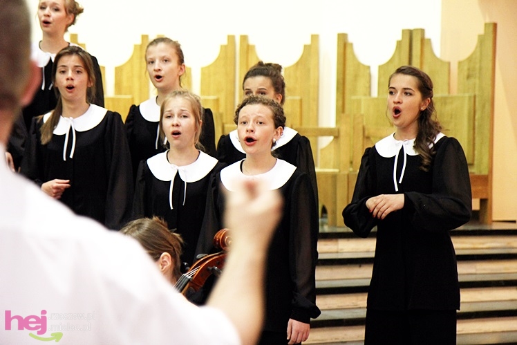 Koncert Dziewczęcego Chóru Katedralnego ?Puellae Orantes?