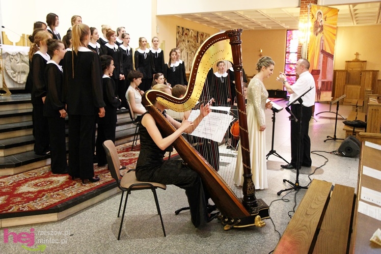 Koncert Dziewczęcego Chóru Katedralnego ?Puellae Orantes?