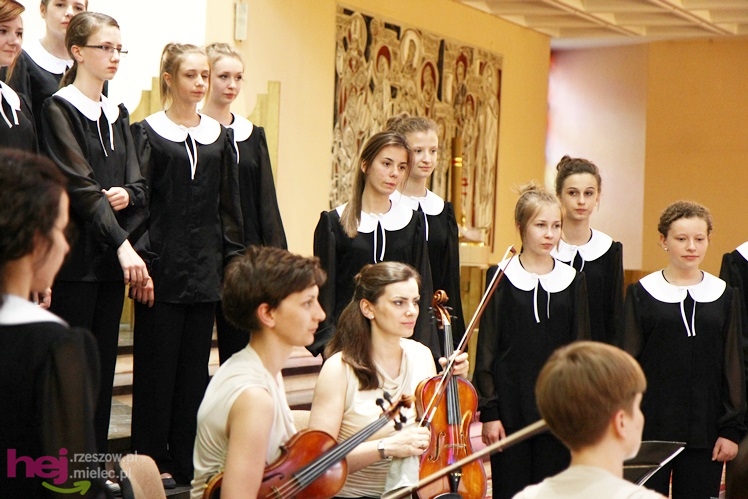 Koncert Dziewczęcego Chóru Katedralnego ?Puellae Orantes?