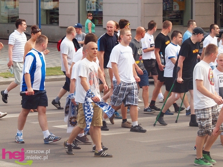 Awans STALI MIELEC DO DRUGIEJ LIGI PIŁKARSKIEJ - część 1 zdjęć