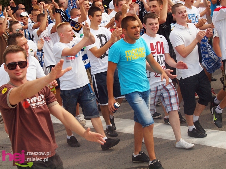 Awans STALI MIELEC DO DRUGIEJ LIGI PIŁKARSKIEJ - część 1 zdjęć