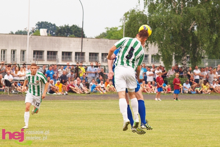 Awans STALI MIELEC DO DRUGIEJ LIGI PIŁKARSKIEJ - część 1 zdjęć