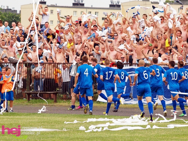 Awans STALI MIELEC DO DRUGIEJ LIGI PIŁKARSKIEJ - część 1 zdjęć