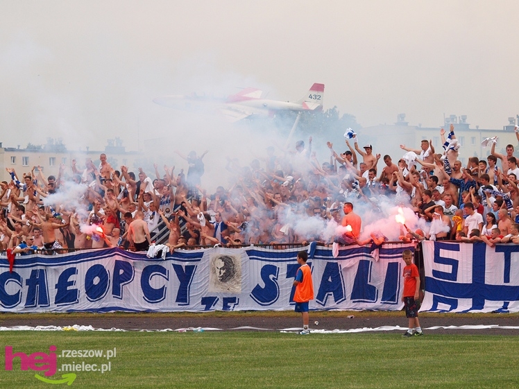 Awans STALI MIELEC DO DRUGIEJ LIGI PIŁKARSKIEJ - część 1 zdjęć