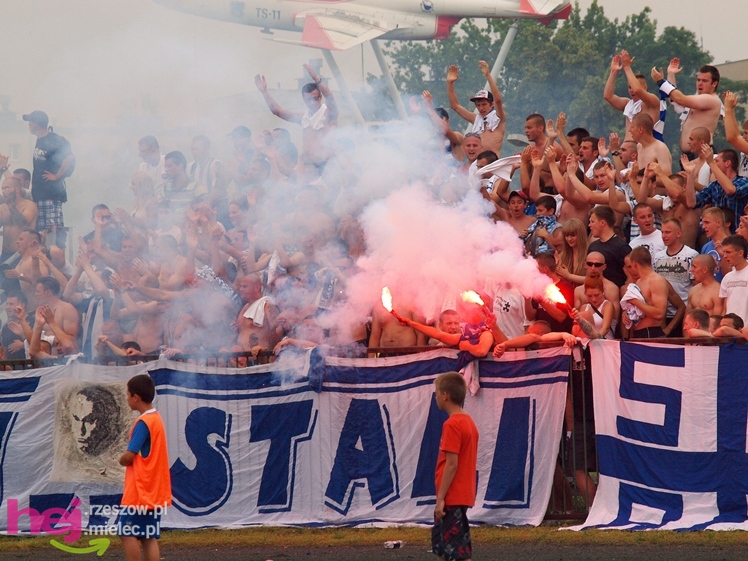 Awans STALI MIELEC DO DRUGIEJ LIGI PIŁKARSKIEJ - część 1 zdjęć