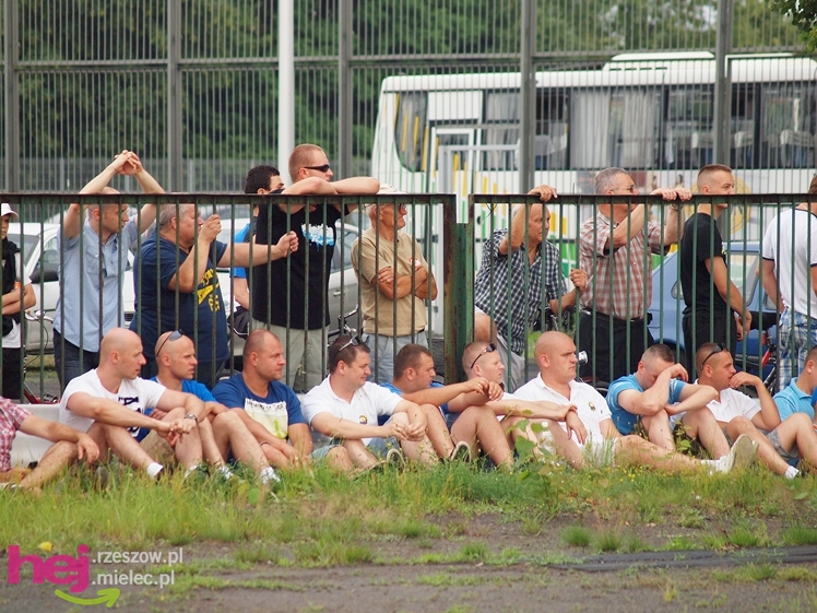 Awans STALI MIELEC DO DRUGIEJ LIGI PIŁKARSKIEJ - część 1 zdjęć
