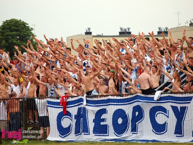 Awans STALI MIELEC DO DRUGIEJ LIGI PIŁKARSKIEJ - część 1 zdjęć