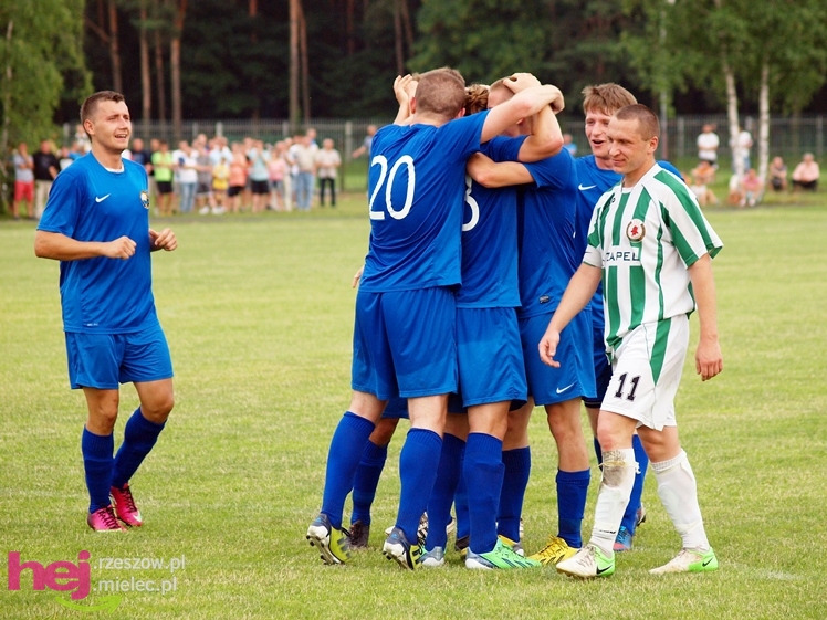 Awans STALI MIELEC DO DRUGIEJ LIGI PIŁKARSKIEJ - część 1 zdjęć