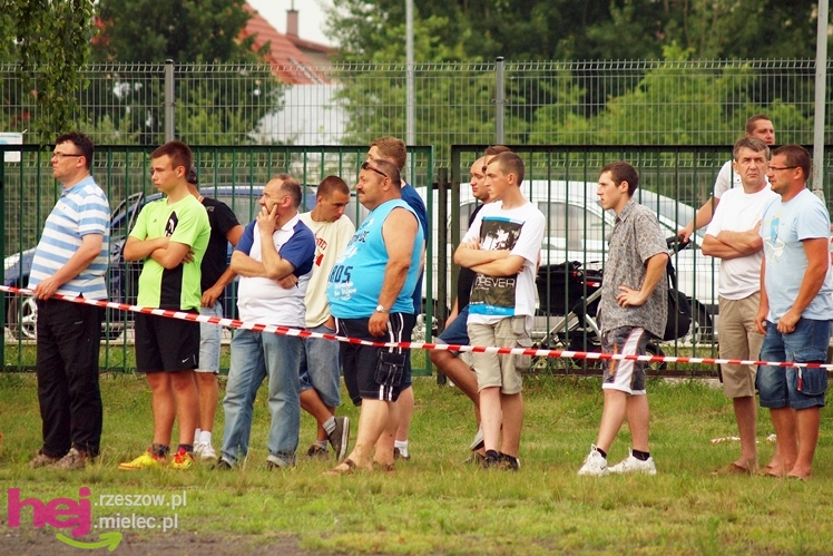 Awans STALI MIELEC DO DRUGIEJ LIGI PIŁKARSKIEJ - część 1 zdjęć