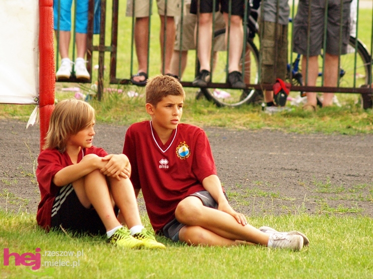 Awans STALI MIELEC DO DRUGIEJ LIGI PIŁKARSKIEJ - część 1 zdjęć