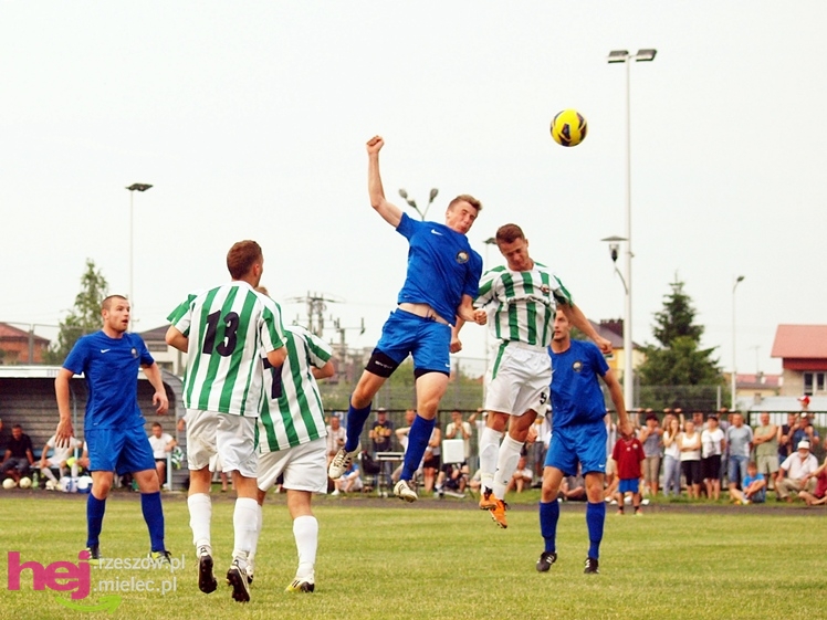 Awans STALI MIELEC DO DRUGIEJ LIGI PIŁKARSKIEJ - część 1 zdjęć