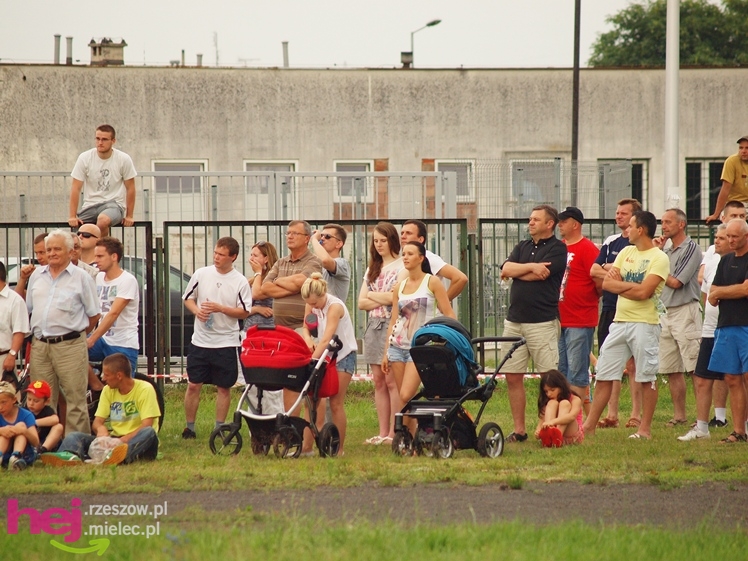 Awans STALI MIELEC DO DRUGIEJ LIGI PIŁKARSKIEJ - część 1 zdjęć
