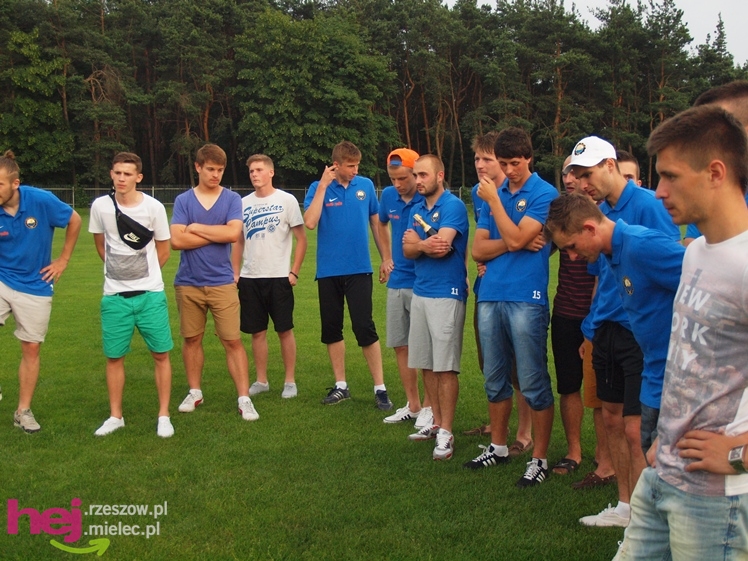 Awans STALI MIELEC DO DRUGIEJ LIGI PIŁKARSKIEJ - część 2 zdjęć