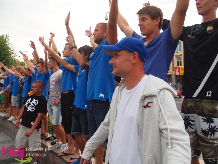 Awans STALI MIELEC DO DRUGIEJ LIGI PIŁKARSKIEJ - część 2 zdjęć