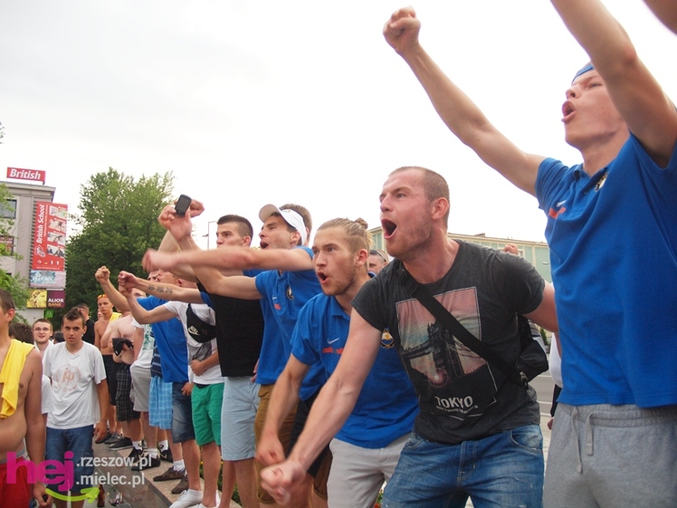 Awans STALI MIELEC DO DRUGIEJ LIGI PIŁKARSKIEJ - część 2 zdjęć