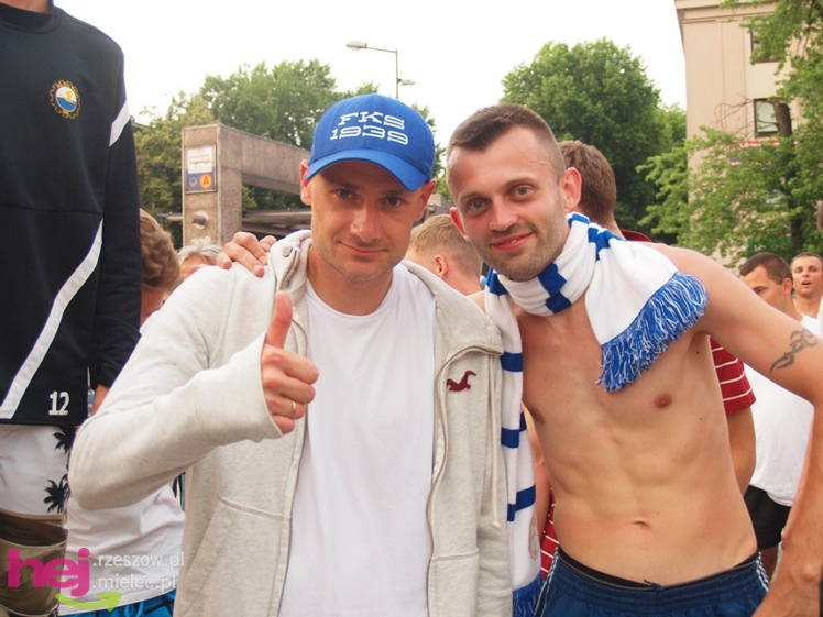 Awans STALI MIELEC DO DRUGIEJ LIGI PIŁKARSKIEJ - część 2 zdjęć