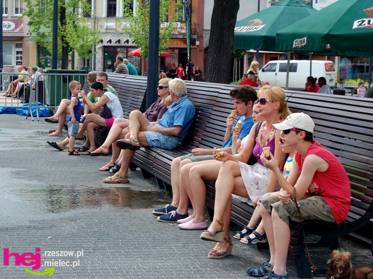 Sobotni piknik na mieleciej starówce - część 1