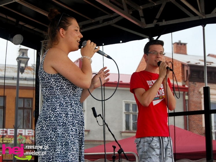 Sobotni piknik na mieleciej starówce - część 1