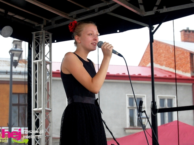Sobotni piknik na mieleciej starówce - część 1