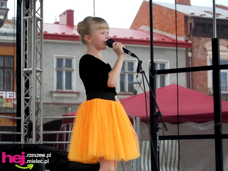 Sobotni piknik na mieleciej starówce - część 1