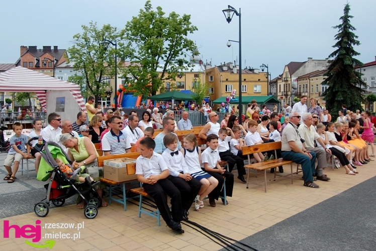 Sobotni piknik na mieleciej starówce - część 1