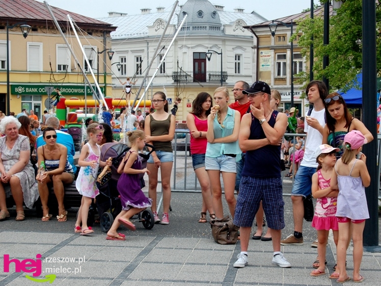 Sobotni piknik na mieleciej starówce - część 1