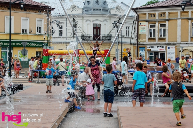 Sobotni piknik na mieleciej starówce - część 1