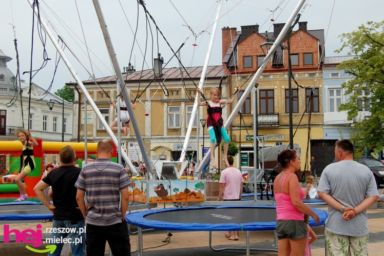Sobotni piknik na mieleciej starówce - część 1