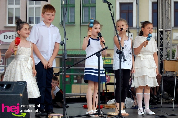 Sobotni piknik na mieleciej starówce - część 1