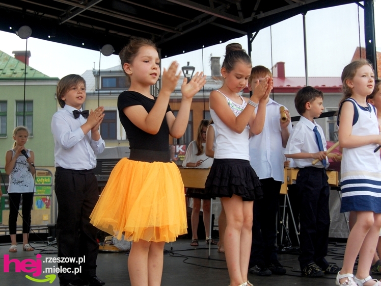 Sobotni piknik na mieleciej starówce - część 1