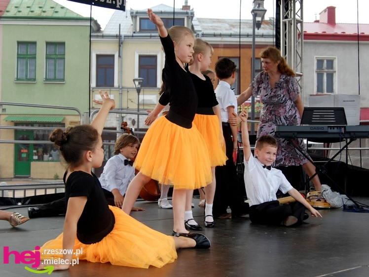 Sobotni piknik na mieleciej starówce - część 1