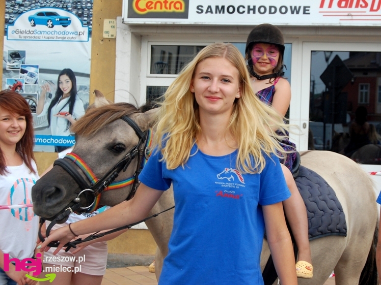 Sobotni piknik na mieleciej starówce - część 1