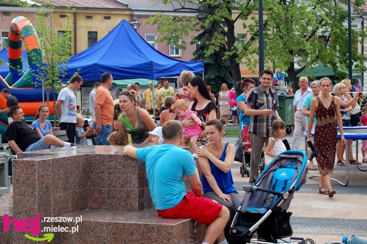 Sobotni piknik na mieleciej starówce - część 1