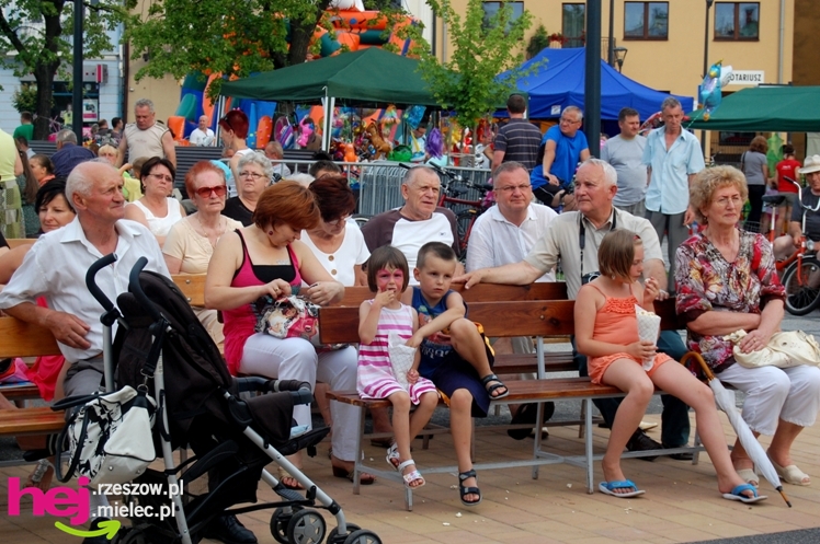 Sobotni piknik na mieleciej starówce - część 1