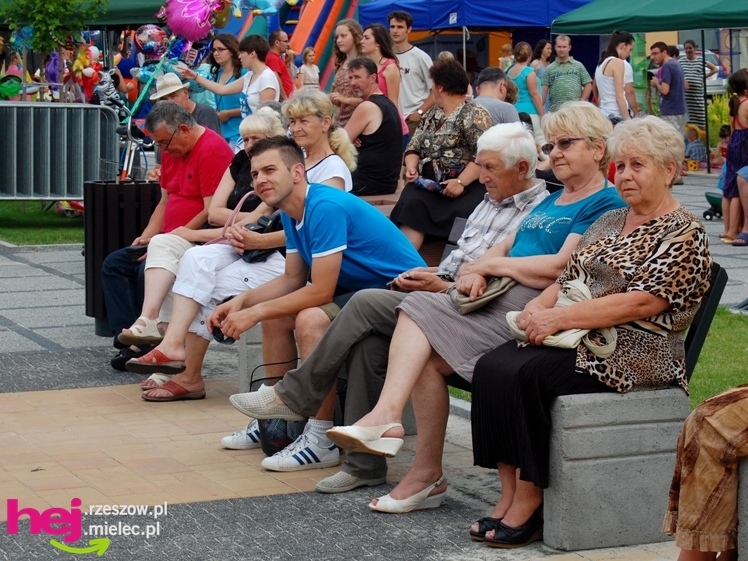 Sobotni piknik na mieleciej starówce - część 1