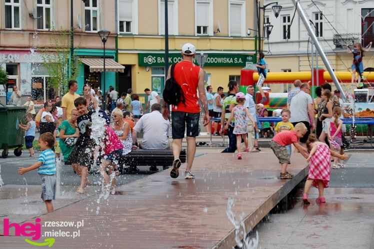 Sobotni piknik na mieleciej starówce - część 1