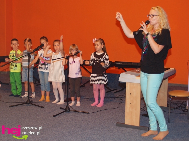 Przy Centrum Handlowym Smoczka witali lato i obchodzili Dzień Ojca [FOTO]