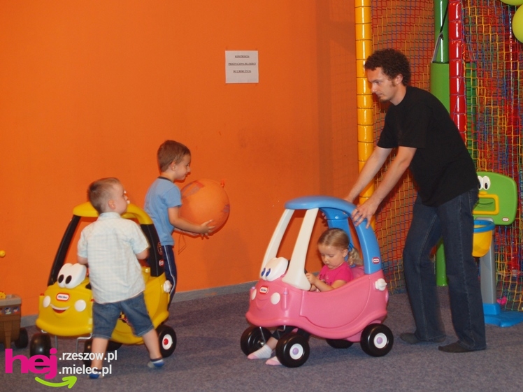 Przy Centrum Handlowym Smoczka witali lato i obchodzili Dzień Ojca [FOTO]