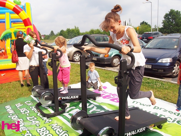 Przy Centrum Handlowym Smoczka witali lato i obchodzili Dzień Ojca [FOTO]