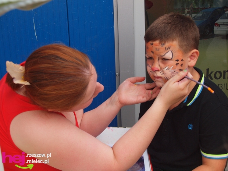 Przy Centrum Handlowym Smoczka witali lato i obchodzili Dzień Ojca [FOTO]
