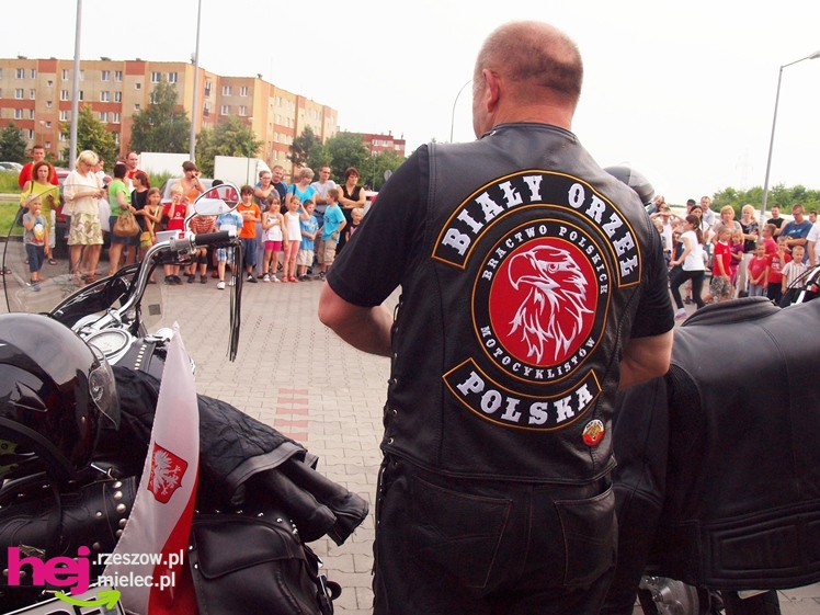 Przy Centrum Handlowym Smoczka witali lato i obchodzili Dzień Ojca [FOTO]