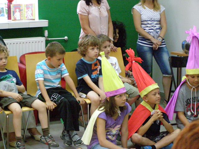 Krasnoludki, Śnieżka i przedszkolaki w Filii nr 4 Miejskiej Biblioteki Publicznej SCK w Mielcu