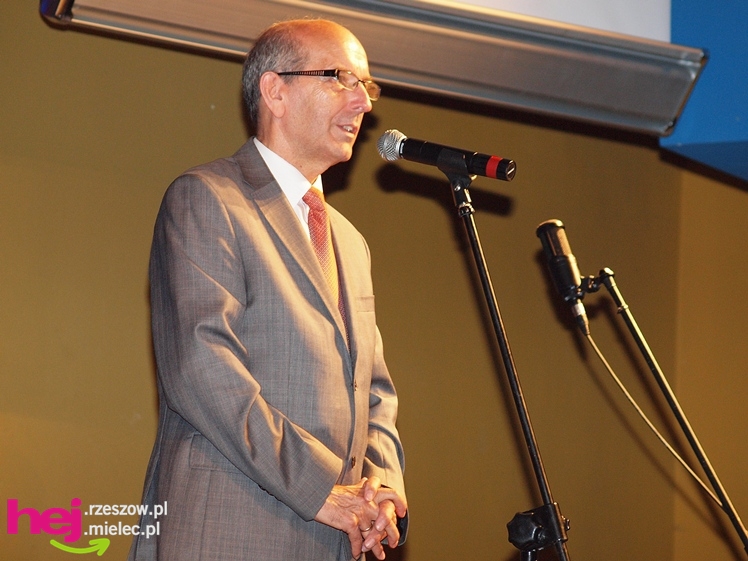 Certyfikaty dla Młodych Nieprzeciętnych zostały wręczone