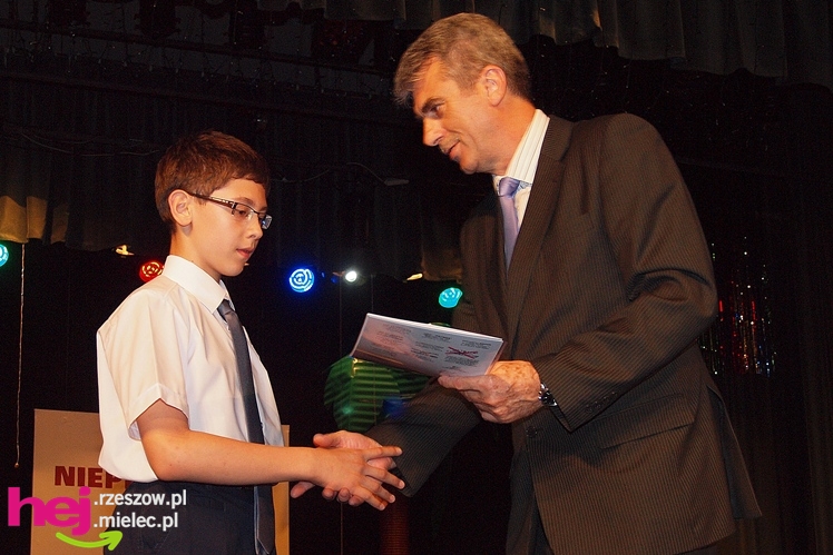 Certyfikaty dla Młodych Nieprzeciętnych zostały wręczone